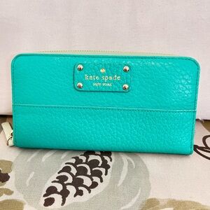 Kate spade green leather wallet